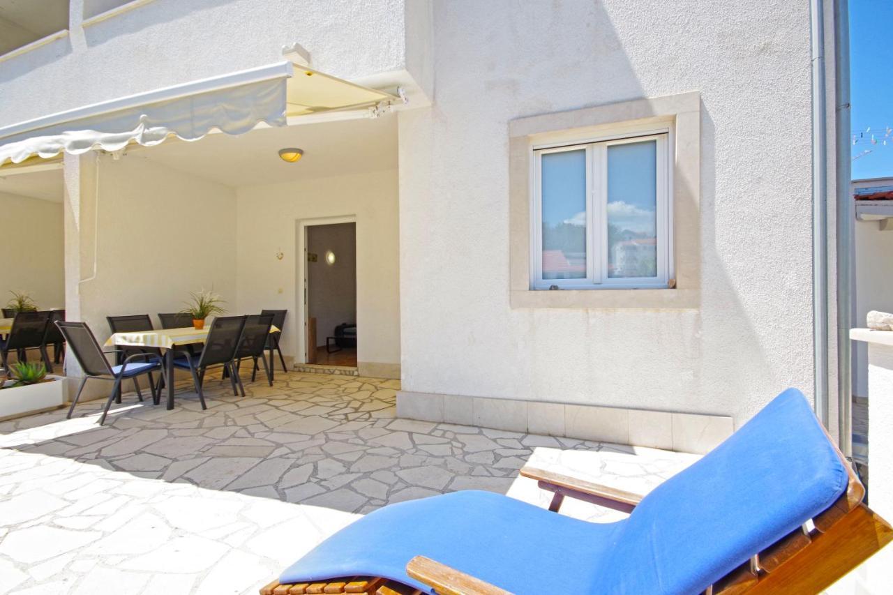 Apartments Silva Сутиван Экстерьер фото