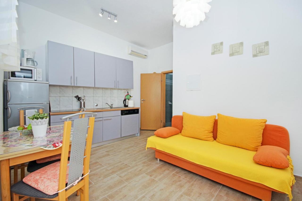 Apartments Silva Сутиван Экстерьер фото