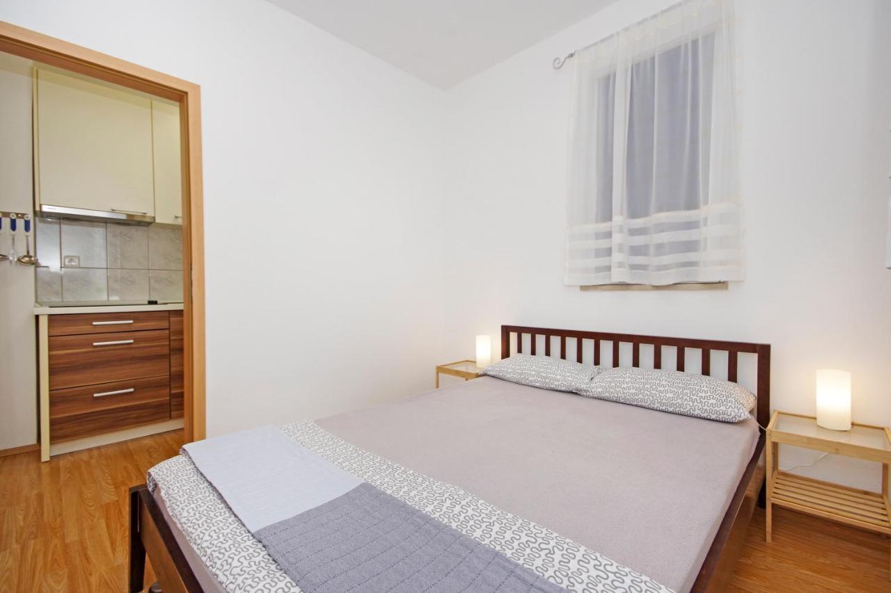 Apartments Silva Сутиван Экстерьер фото