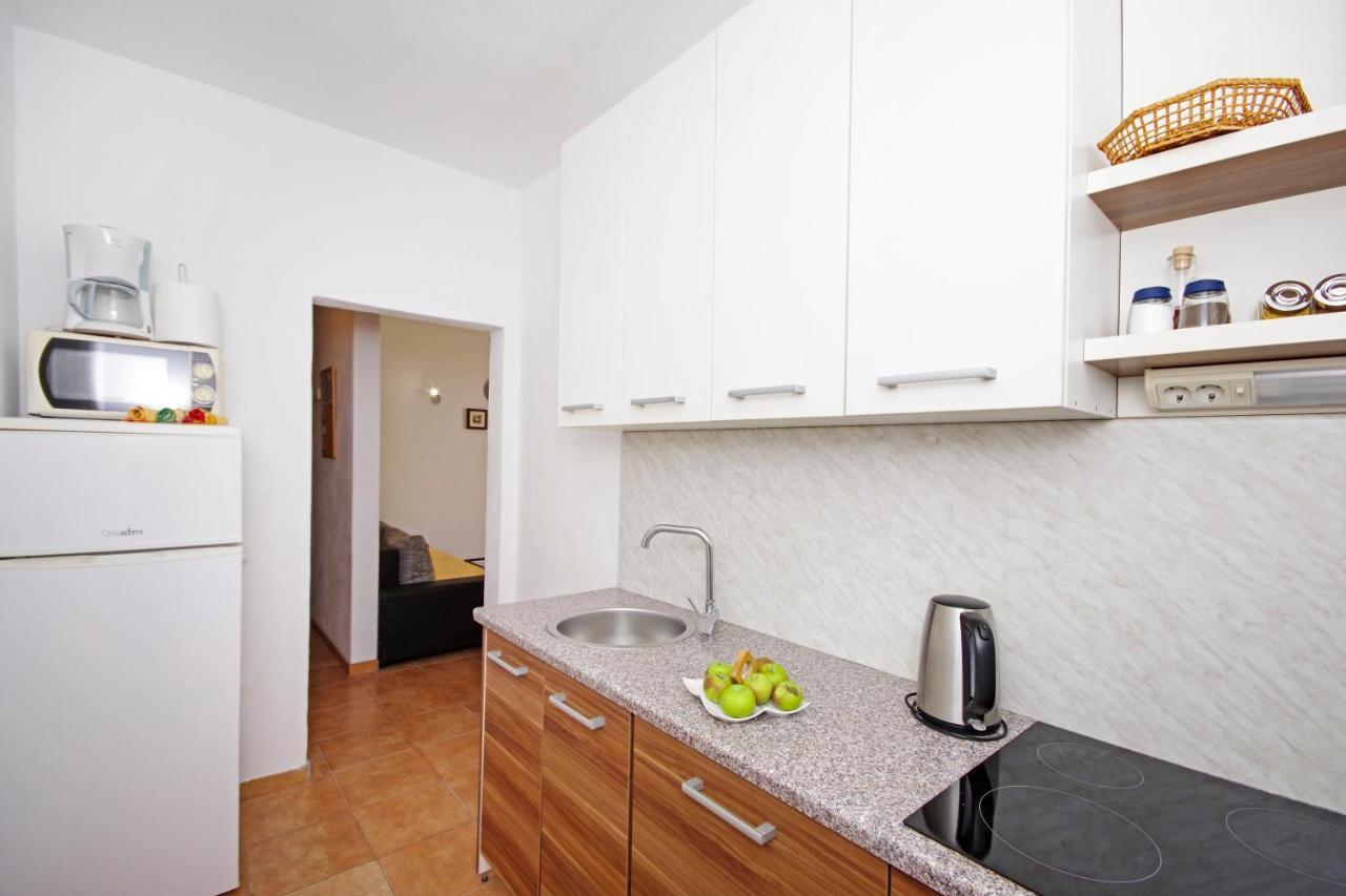 Apartments Silva Сутиван Экстерьер фото