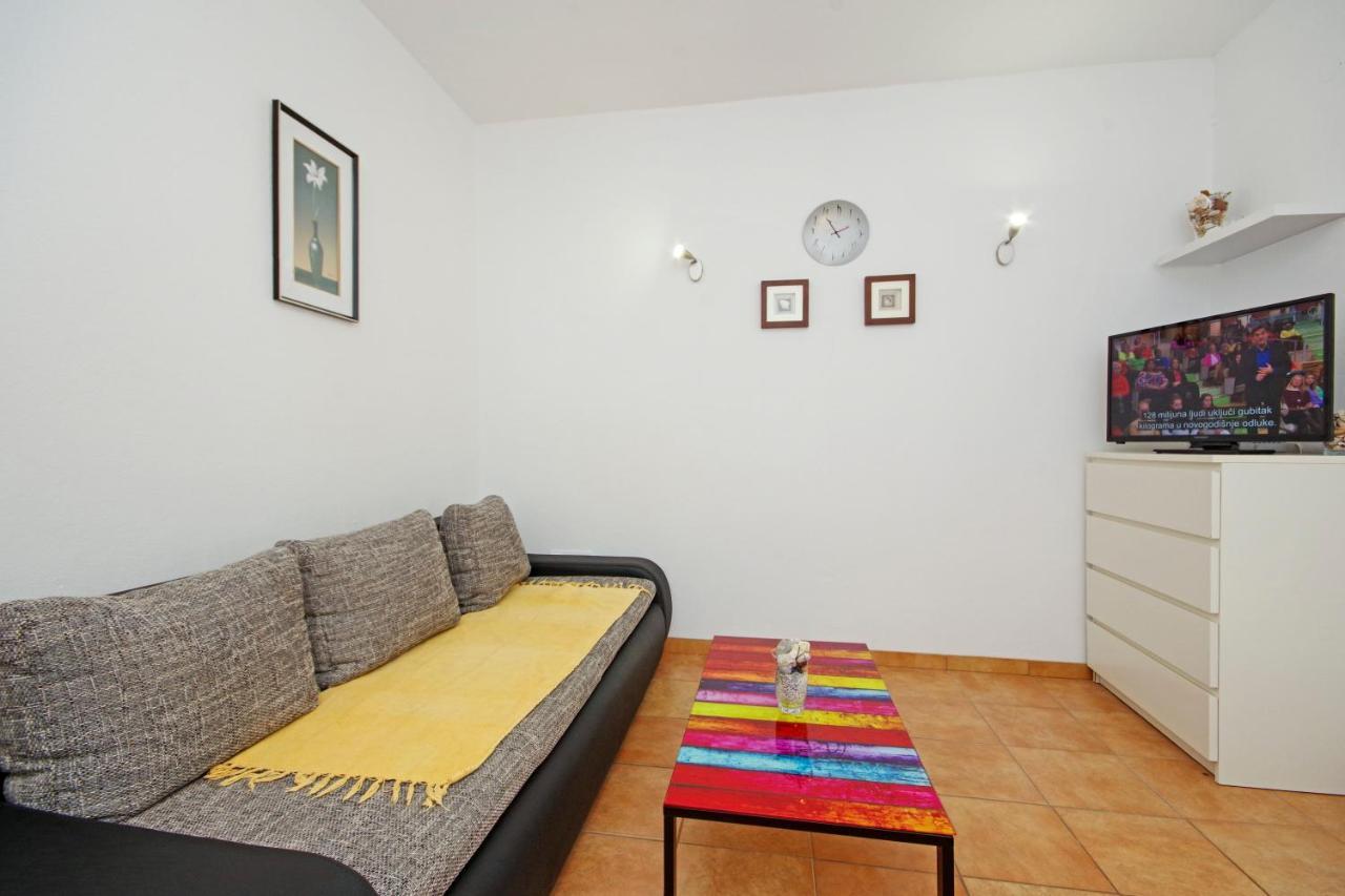 Apartments Silva Сутиван Экстерьер фото