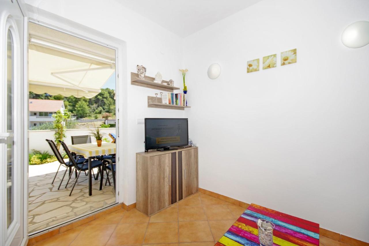 Apartments Silva Сутиван Экстерьер фото